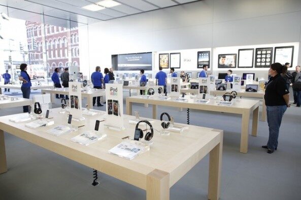 Apple Making Huge Changes to its Store!
